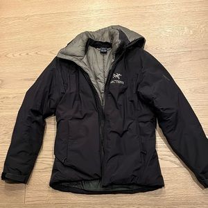 Arc’teryx Gore-tex pro shell